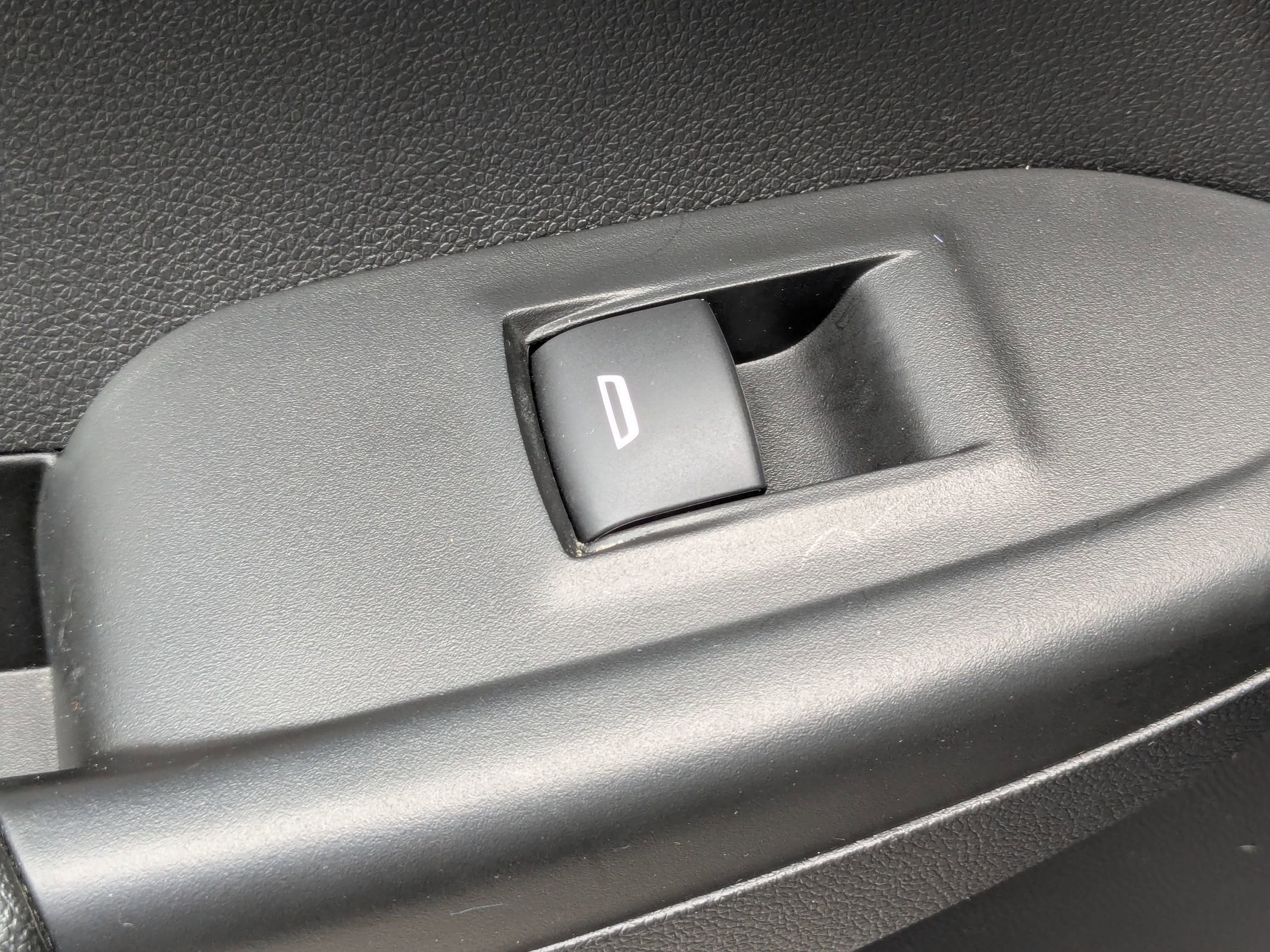 2024 Chevrolet Trailblazer LS photo 27