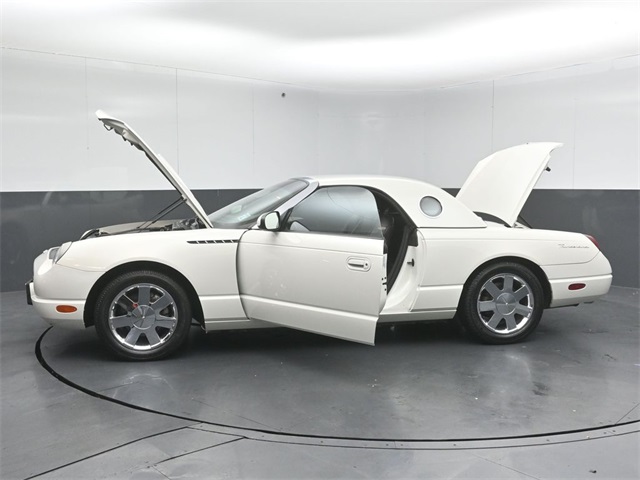 2002 FORD THUNDERBIRD - Image 47
