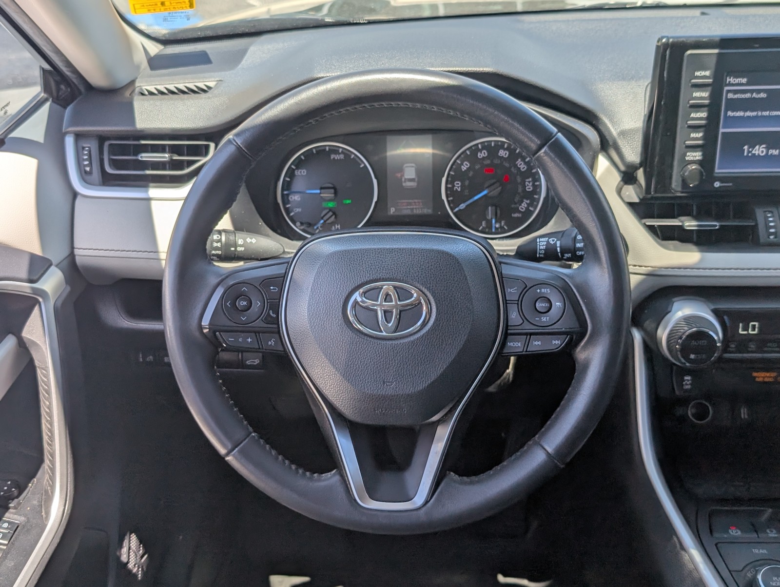 Used 2022 Midnight Black Metallic Toyota Hybrid XLE Premium image 27