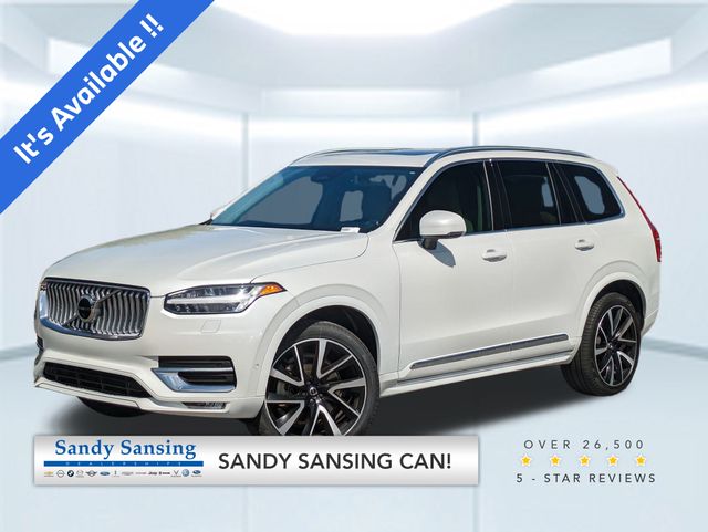 2023 Volvo XC90 Plus's photo