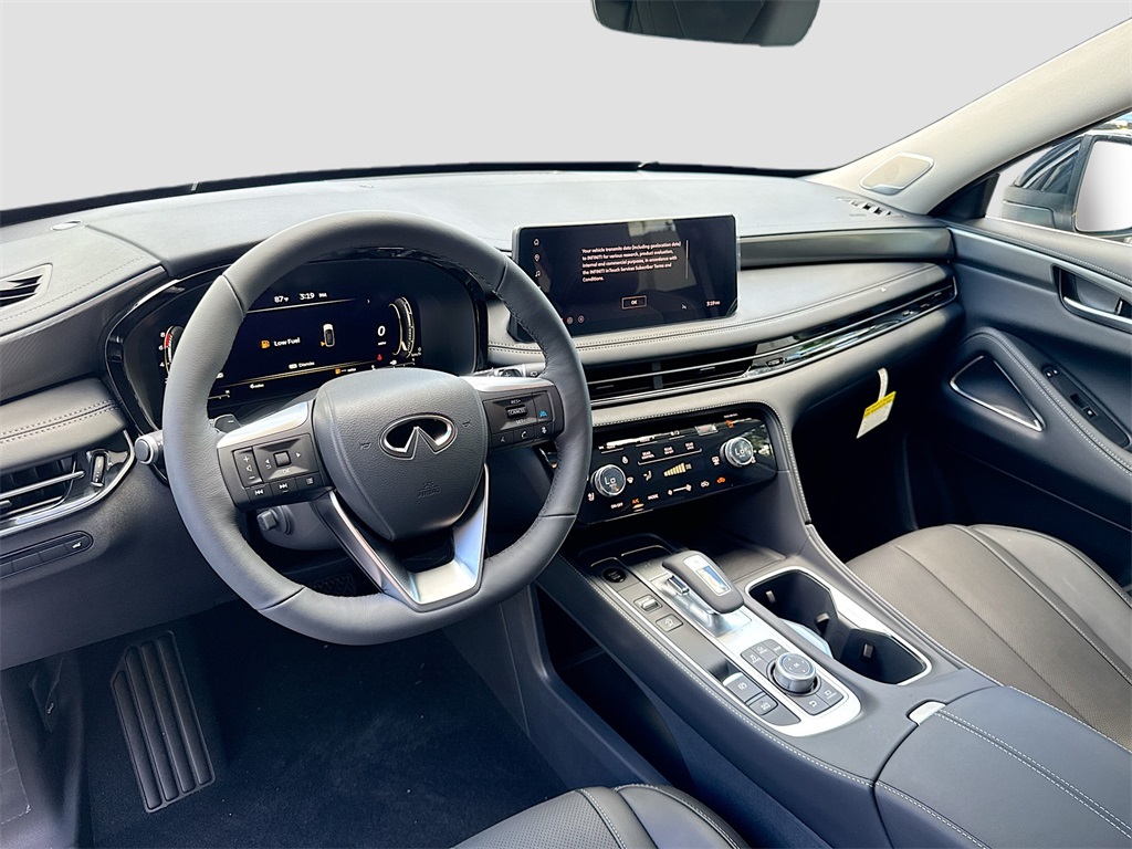 2026 Infiniti QX60 Luxe photo 9