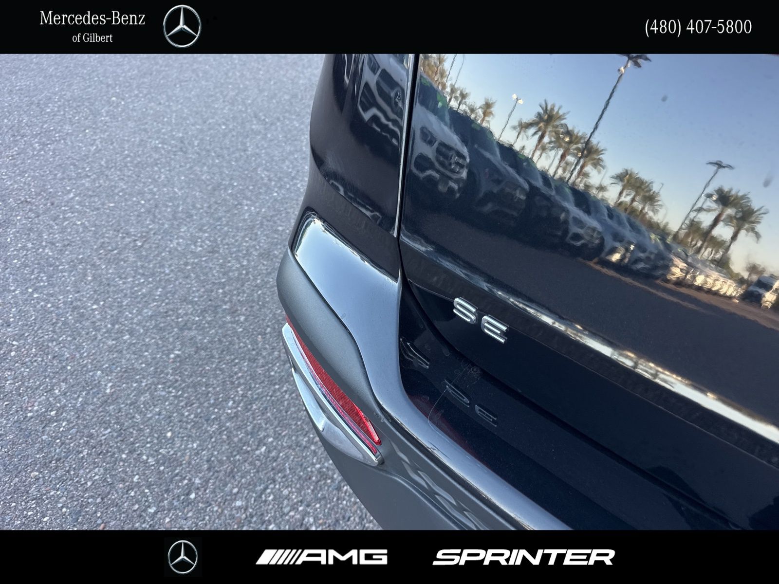 2022 Volkswagen Taos SE photo 3