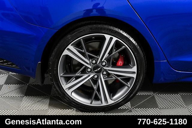 2025 Genesis G70 2.5T Sport Prestige photo 10