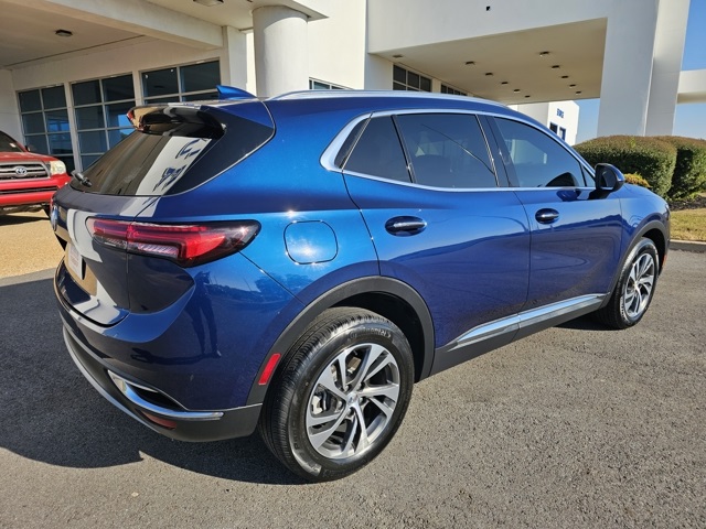 2023 Buick Envision Essence photo 2