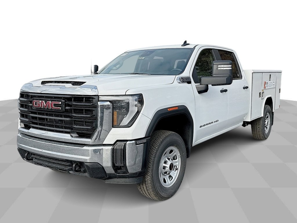 2026 GMC Sierra 3500HD Pro's photo