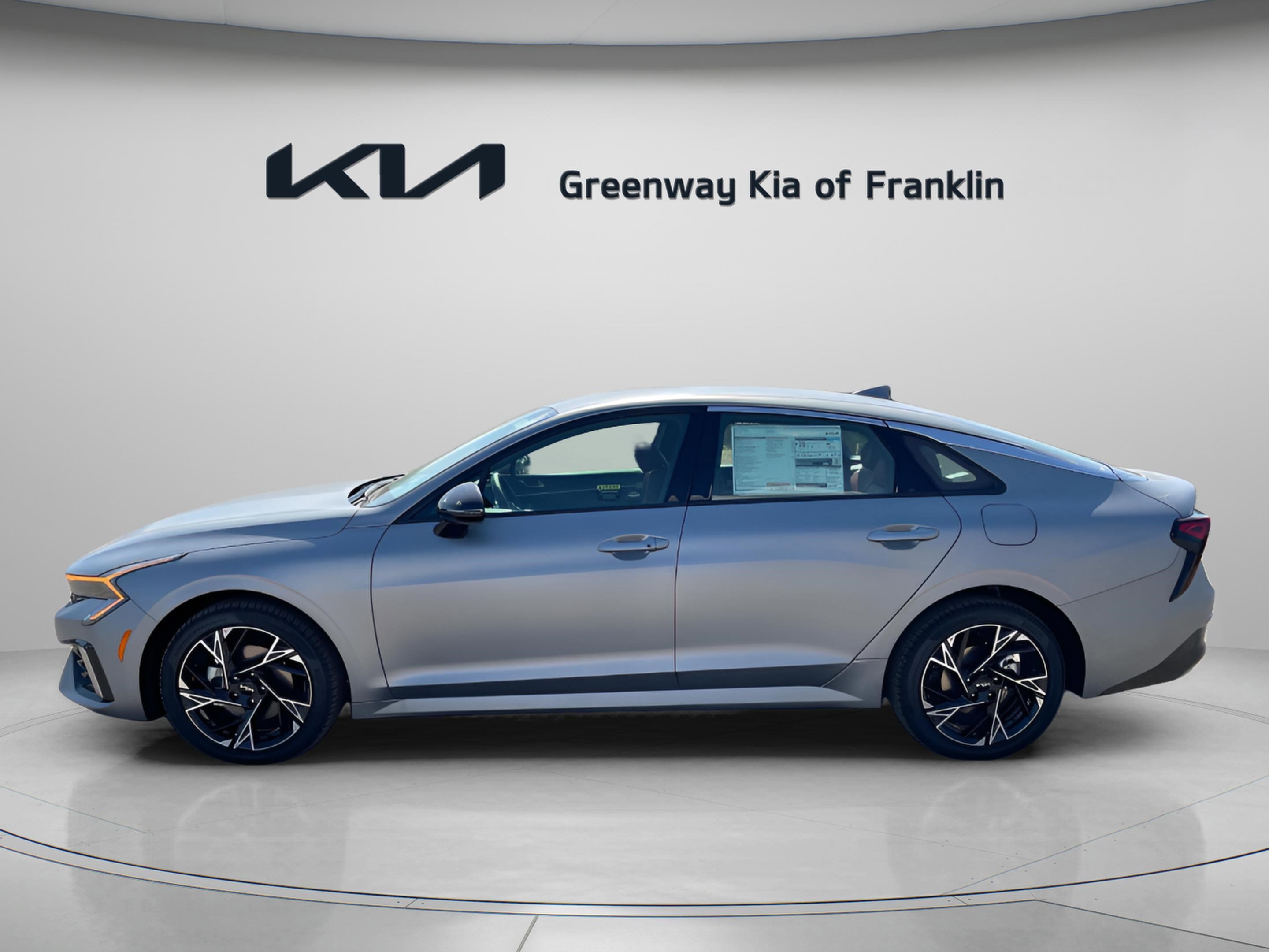 2026 Kia K5 GT-Line photo 4