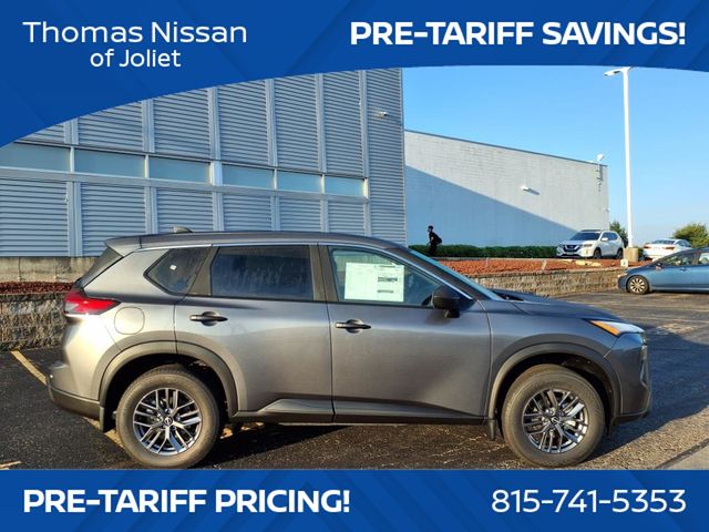 2026 Nissan Rogue S photo 2