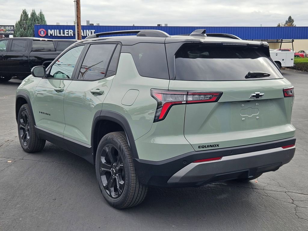 2026 Chevrolet Equinox LT photo 4