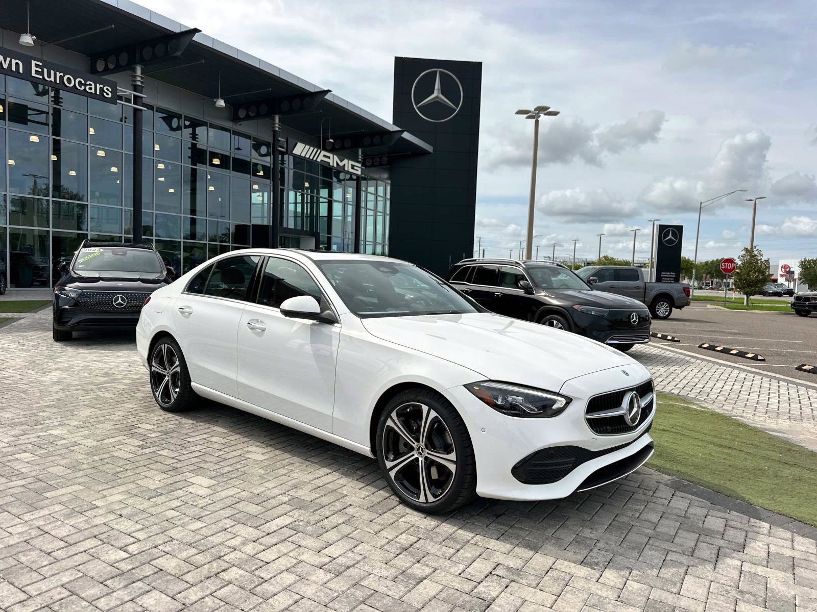 2025 Mercedes Benz C 300 Sedan photo 2