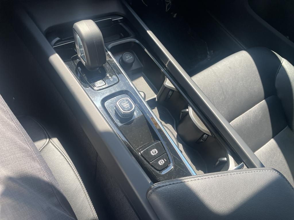 2024 Volvo S60 B5 Core photo 24
