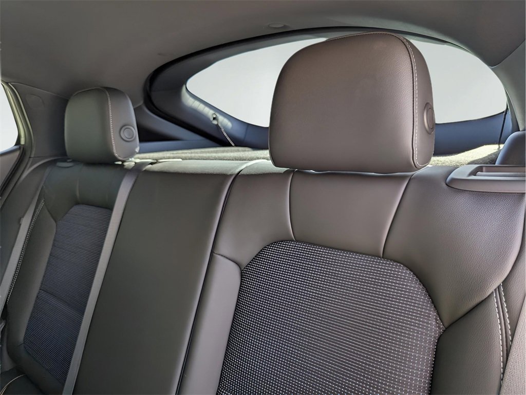 2025 Buick Envista Preferred photo 10