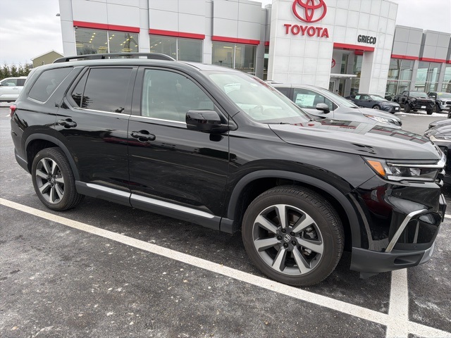 2024 Honda Pilot Elite's photo