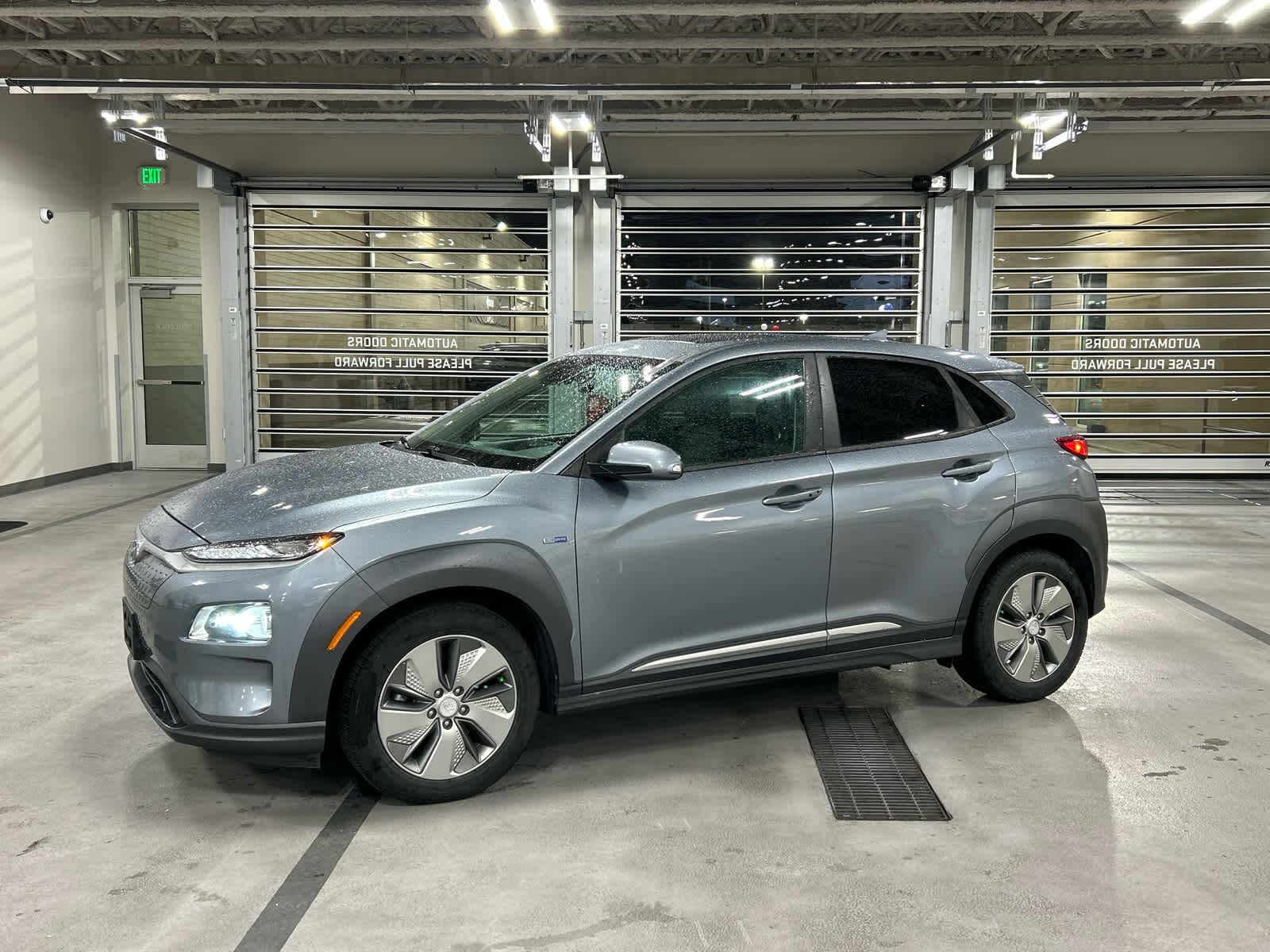 2019 Hyundai Kona EV Limited's photo