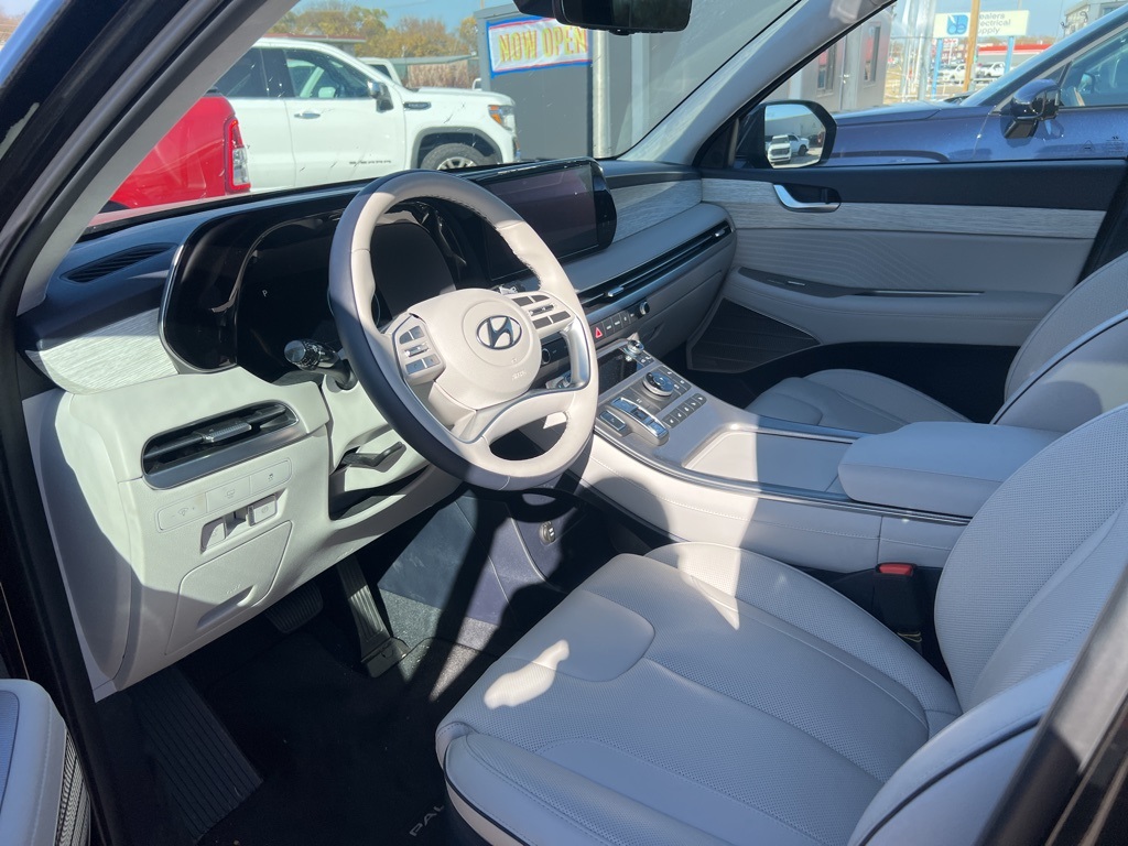 2025 Hyundai Palisade Calligraphy photo 2