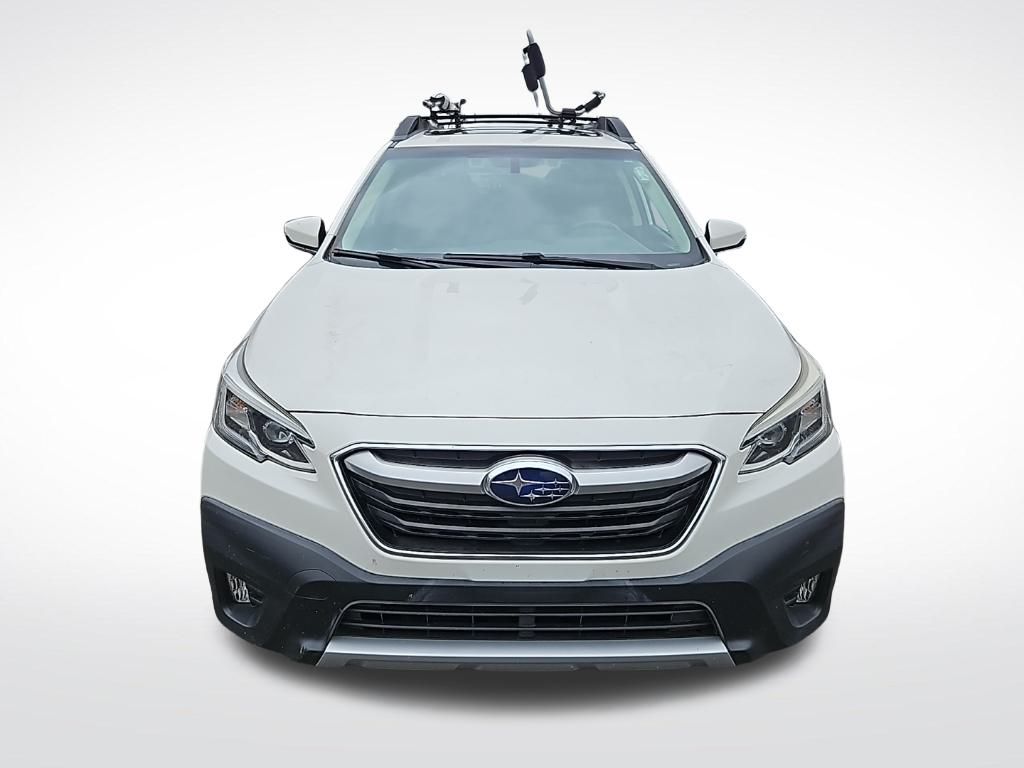 2020 Subaru Outback Limited photo 2