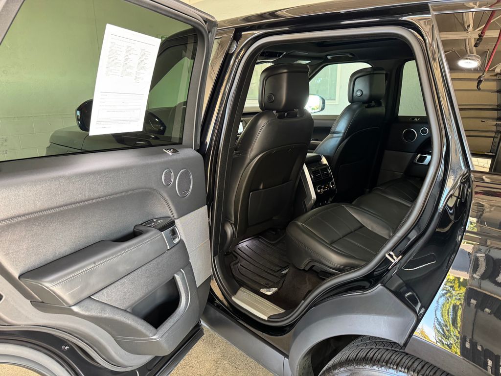 2021 Land Rover Range Rover Sport HSE Silver Edition photo 22
