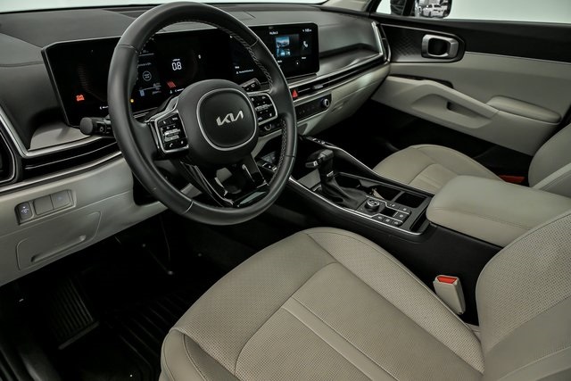 2024 Kia Sorento S photo 10