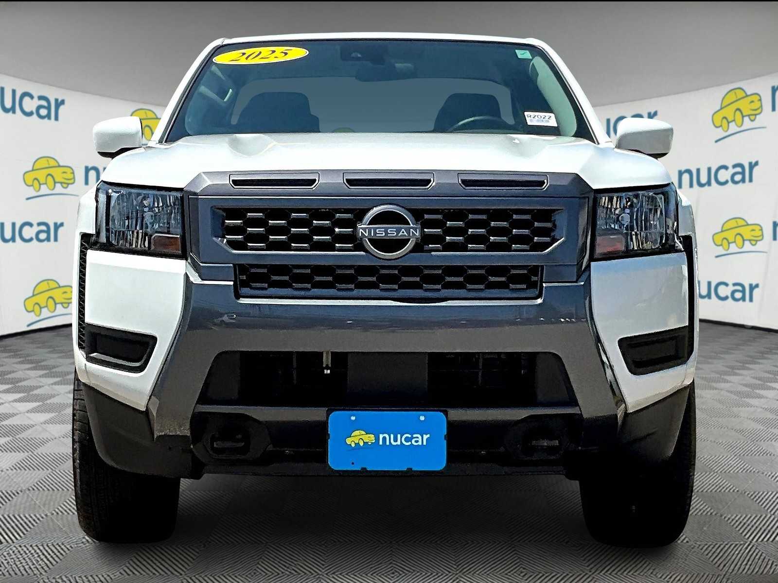 2025 Nissan Frontier SV photo 2