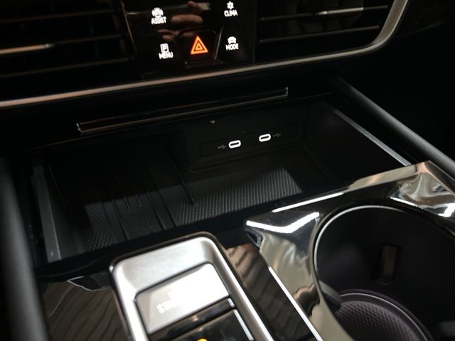 2026 Volkswagen Atlas SE Technology photo 19