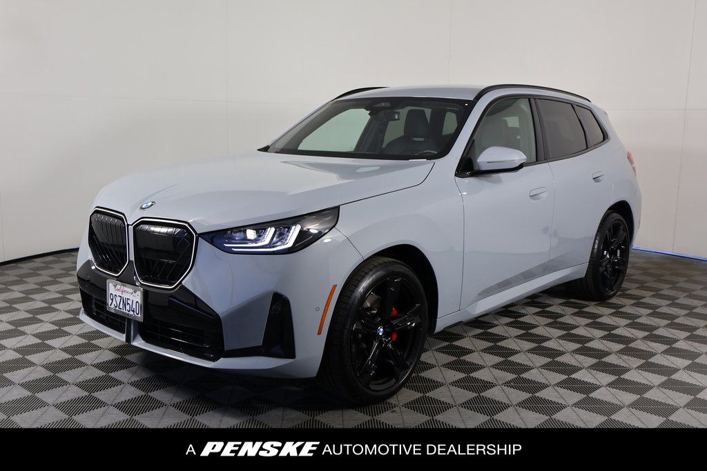 2025 BMW X3 30's photo