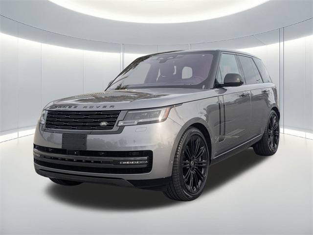 2023 Land Rover Range Rover SE's photo