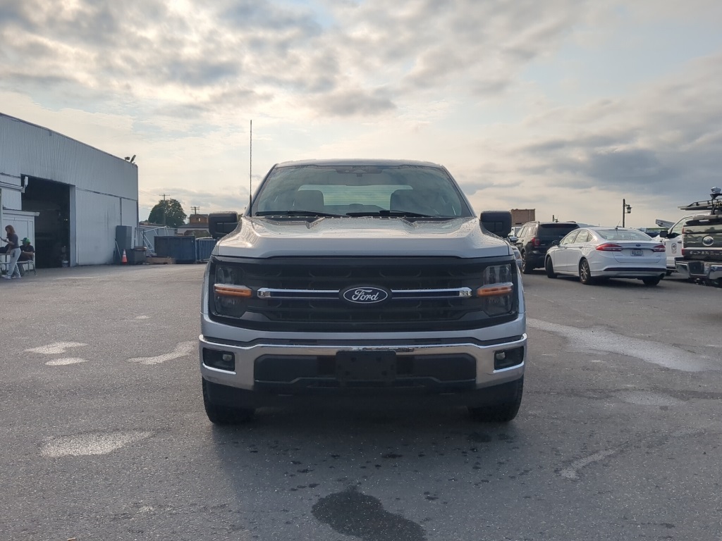2024 Ford F-150 XLT photo 16