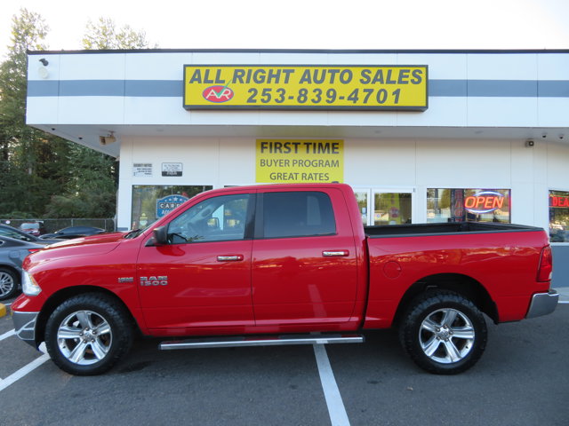 2016 Ram 1500 SLT photo 2
