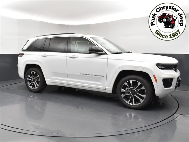 2025 Jeep Grand Cherokee Overland's photo
