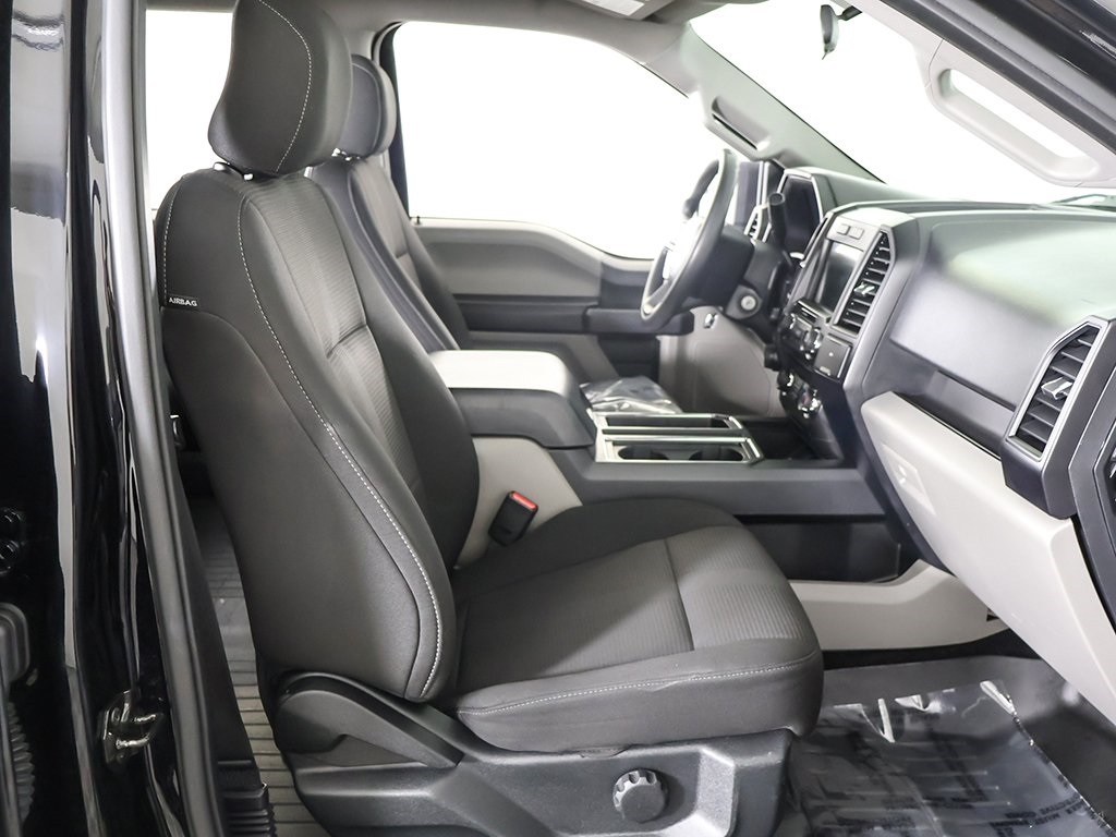2017 Ford F-150 XL photo 21