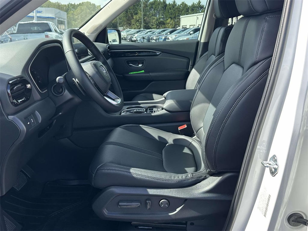 2025 Honda Pilot EX-L photo 4