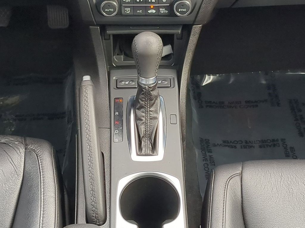 2019 Acura ILX Base photo 18