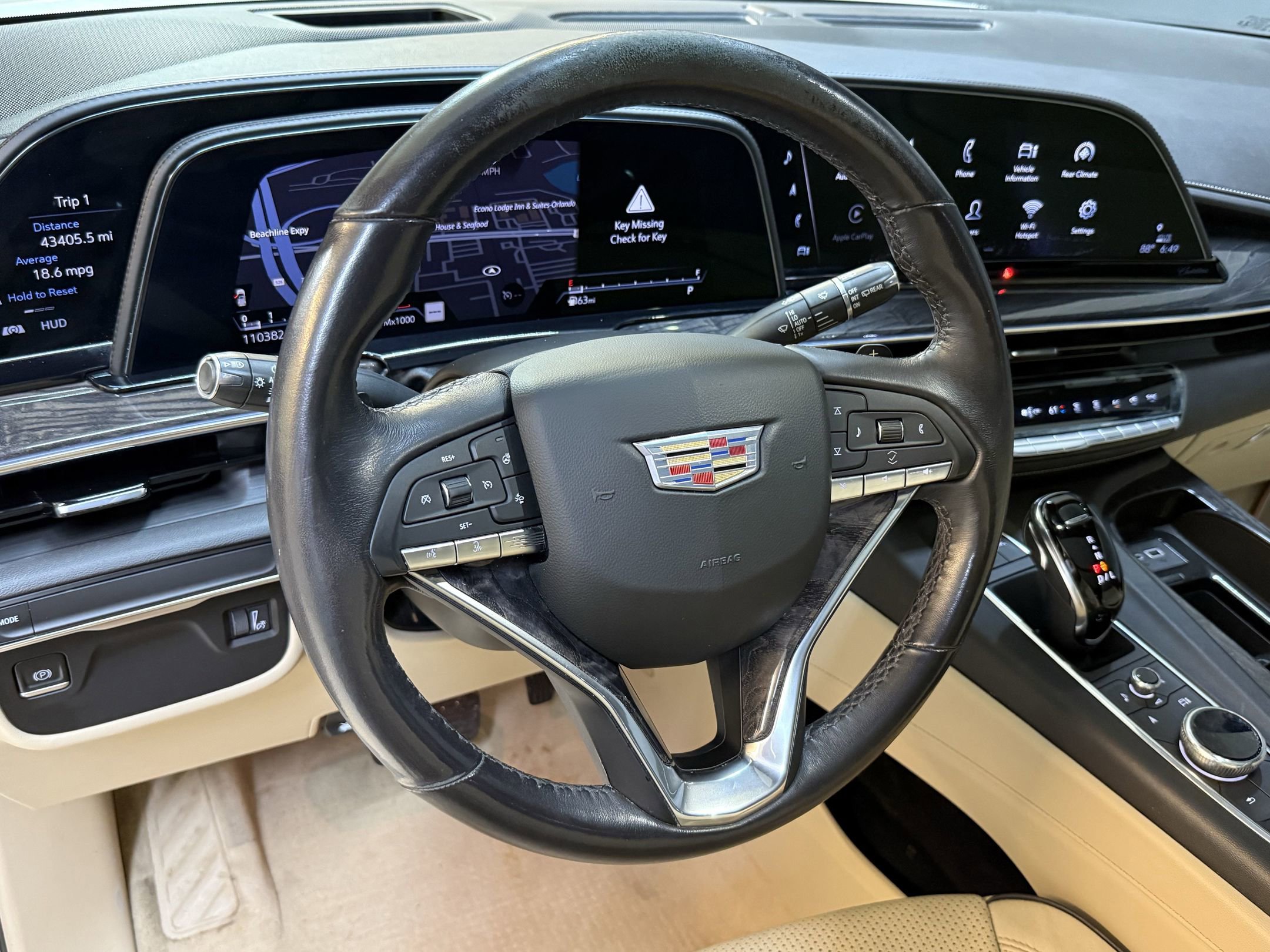 2021 Cadillac Escalade ESV Premium Luxury photo 4