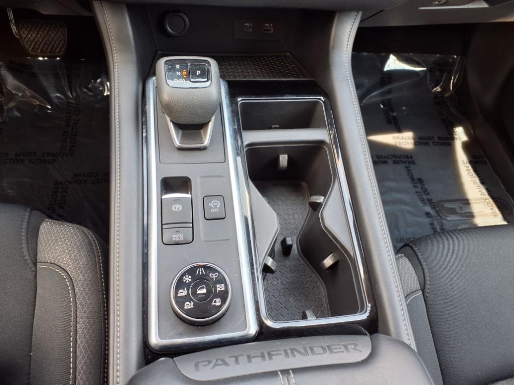 2023 Nissan Pathfinder SV photo 19
