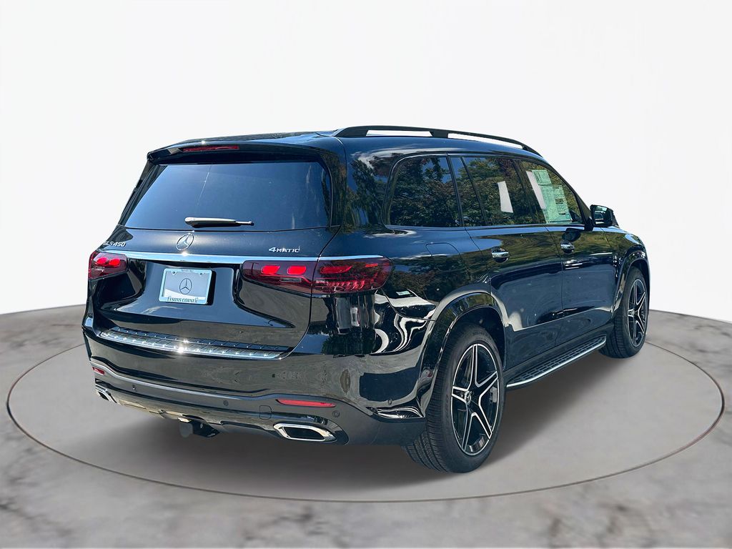 2025 Mercedes Benz GLS 450 4MATIC photo 4