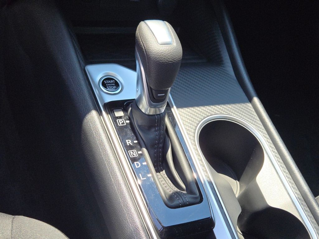 2025 Nissan Altima SV Special Edition photo 14