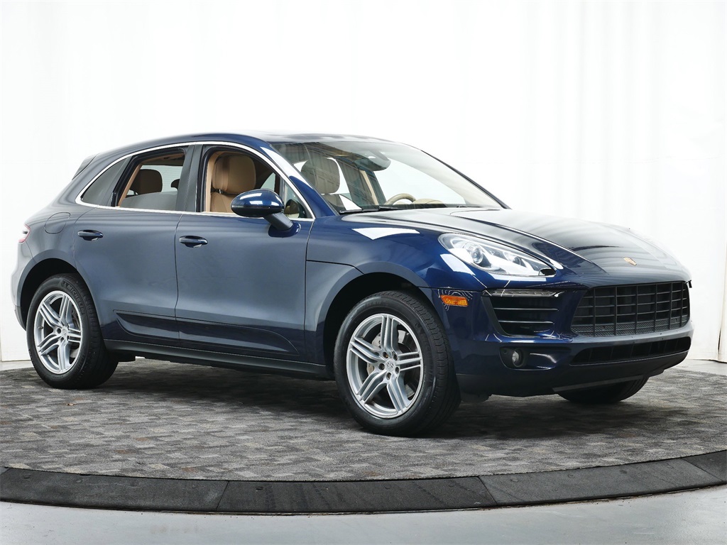 2015 Porsche Macan S photo 7