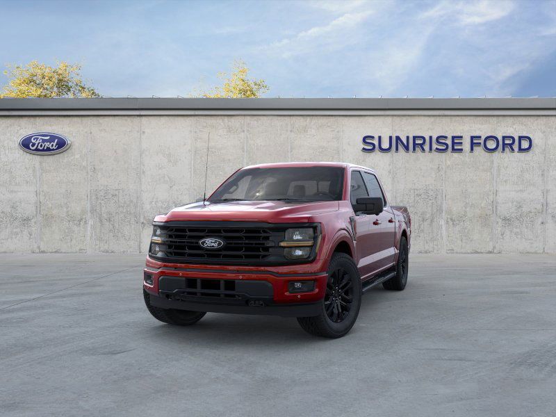 2025 Ford F-150 XLT photo 2