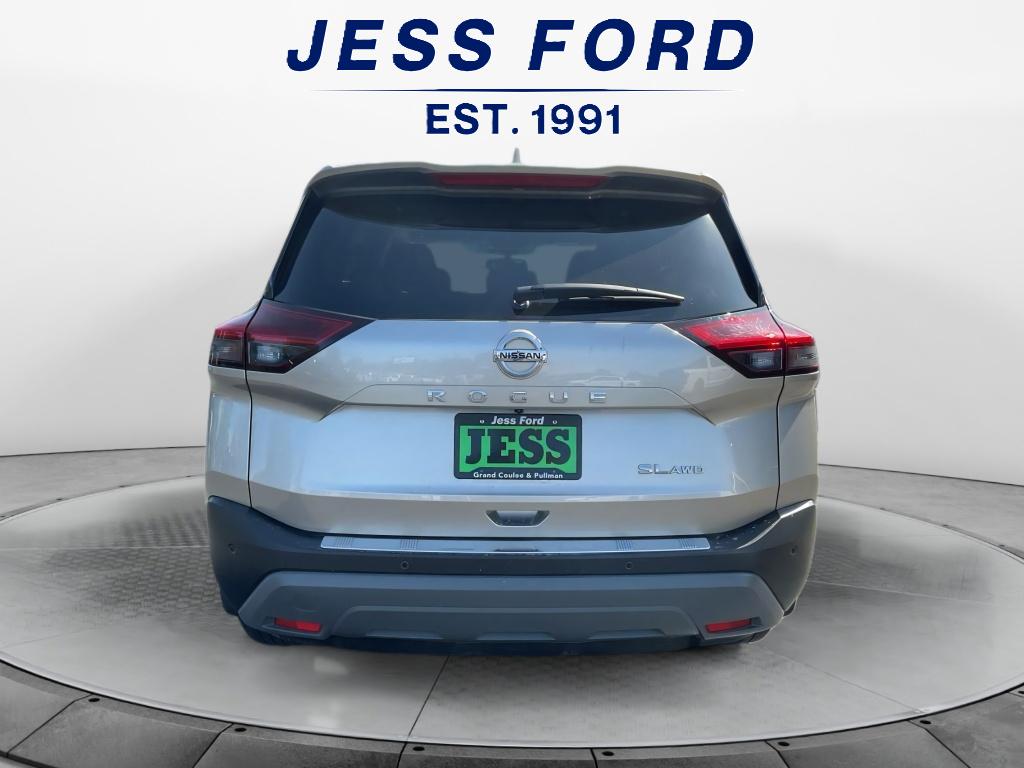 2021 Nissan Rogue SL photo 4