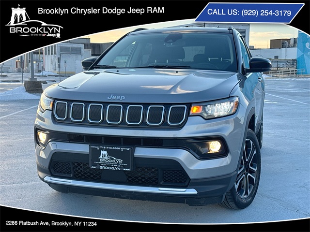 2022 Jeep Compass Limited's photo