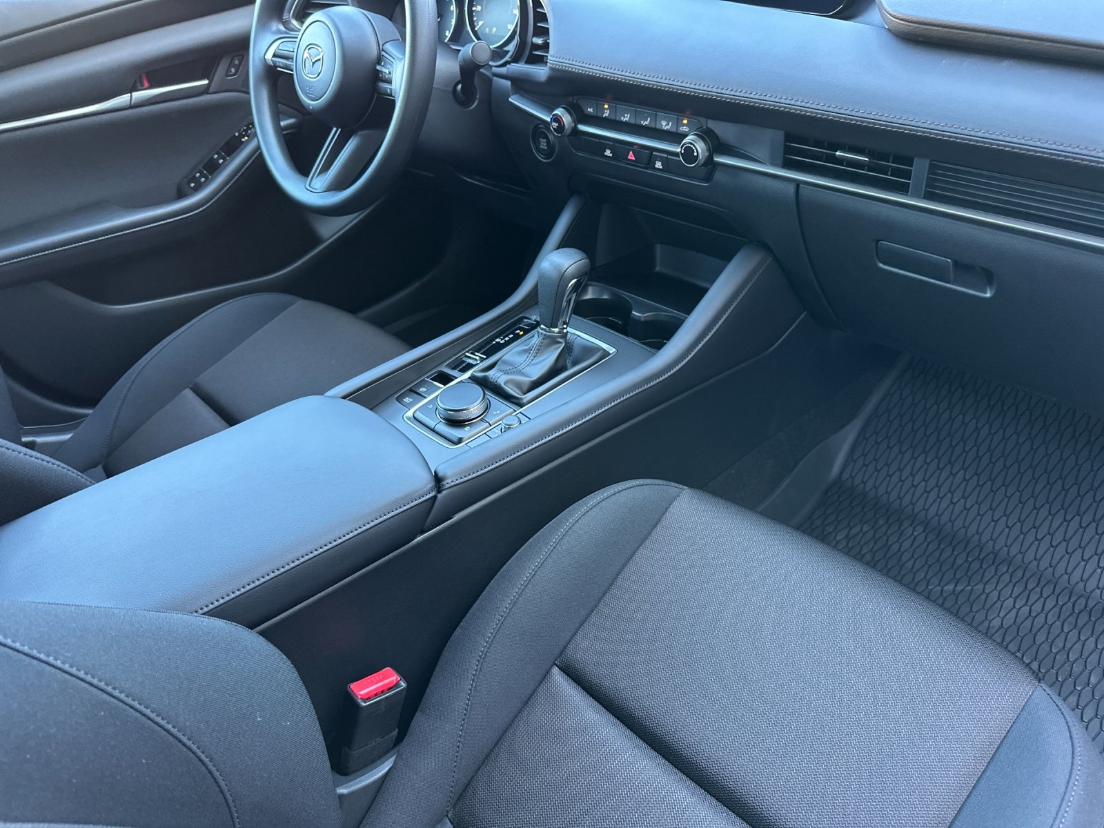 2025 Mazda Mazda3 2.5 s photo 14