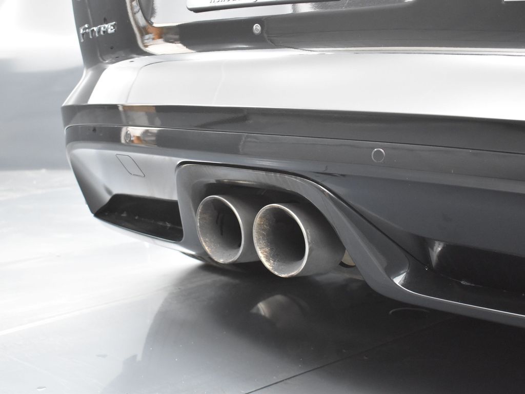 2016 Jaguar F-TYPE S photo 19