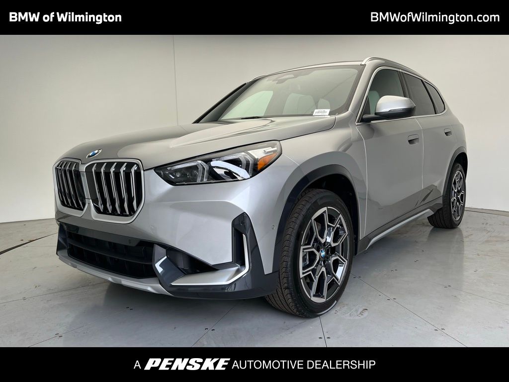 2026 BMW X1 28i's photo