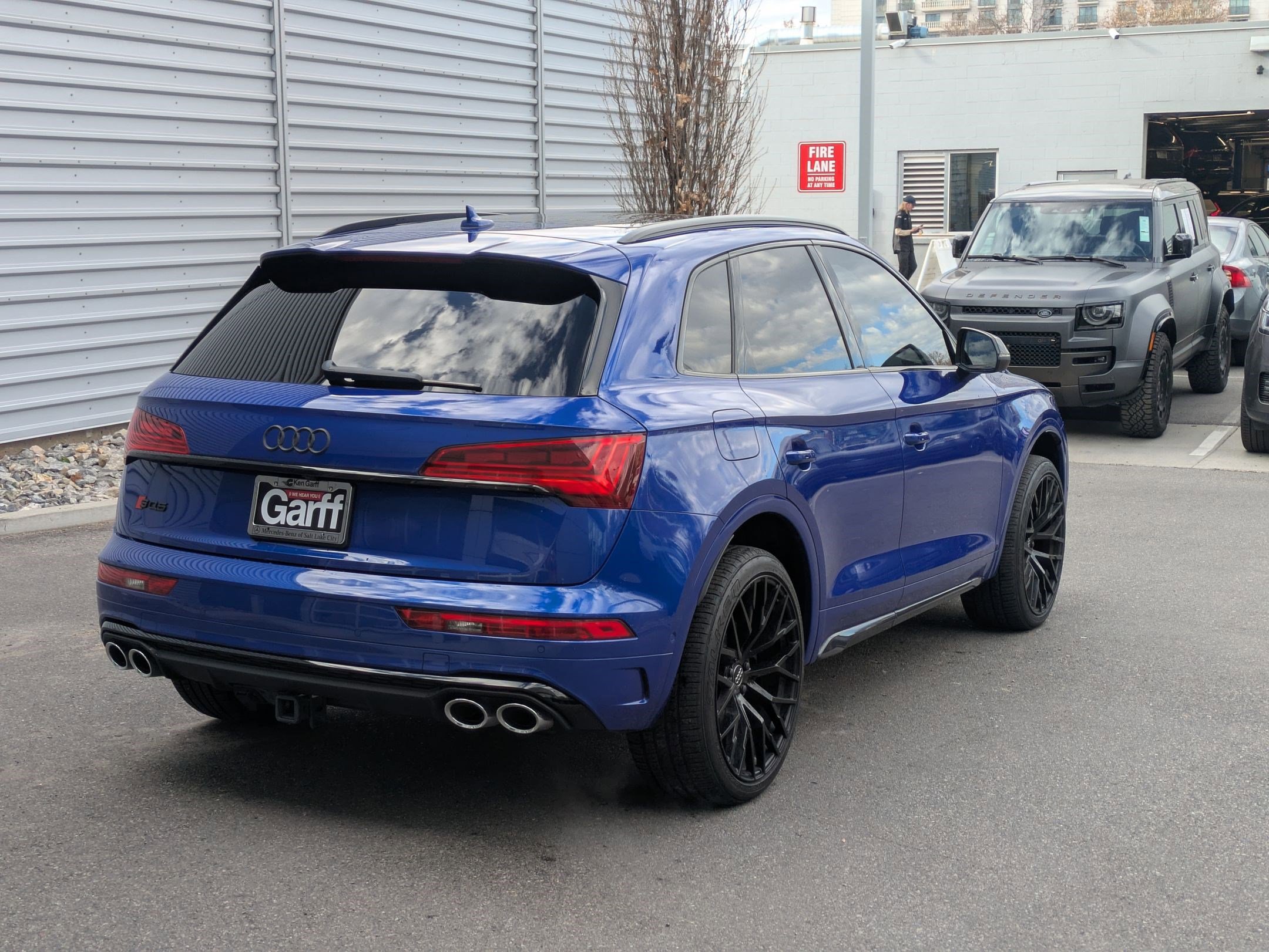 2021 Audi SQ5 Prestige photo 3