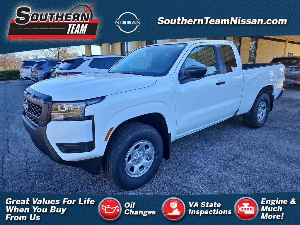 2026 Nissan Frontier S's photo