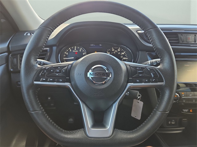 2019 Nissan Rogue S photo 16