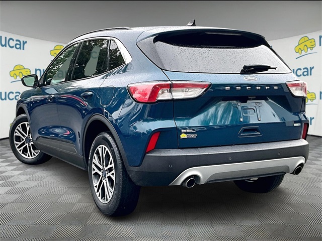 2020 Ford Escape SEL photo 2