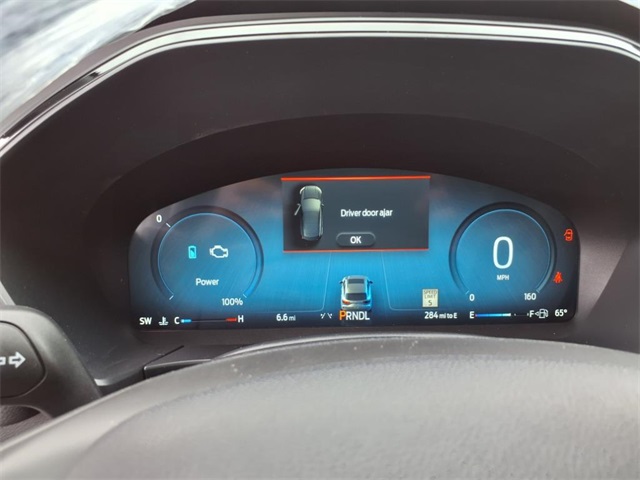 2025 Ford Escape Hybrid ST-Line Select photo 8