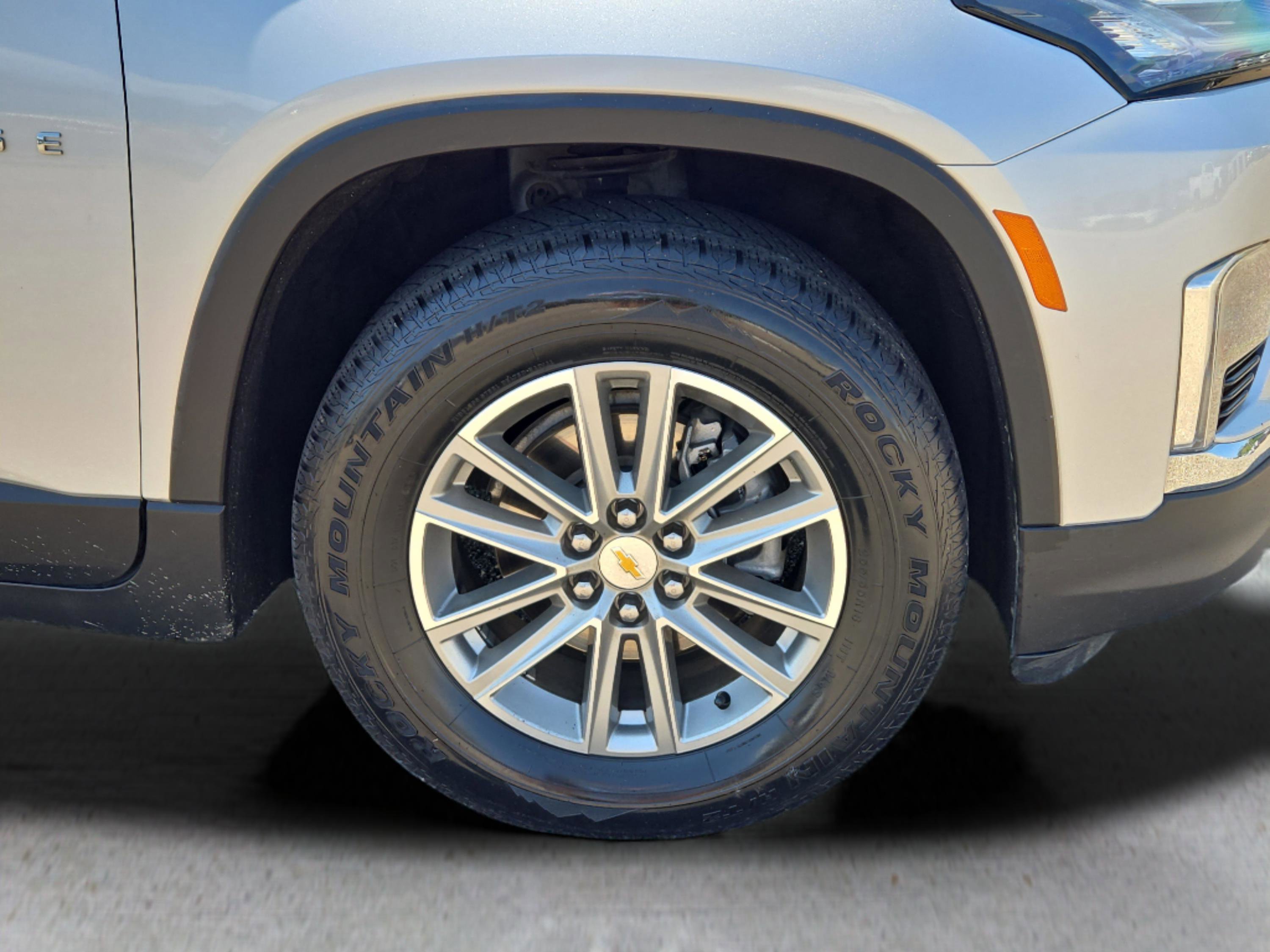 2022 Chevrolet Traverse Cloth photo 4