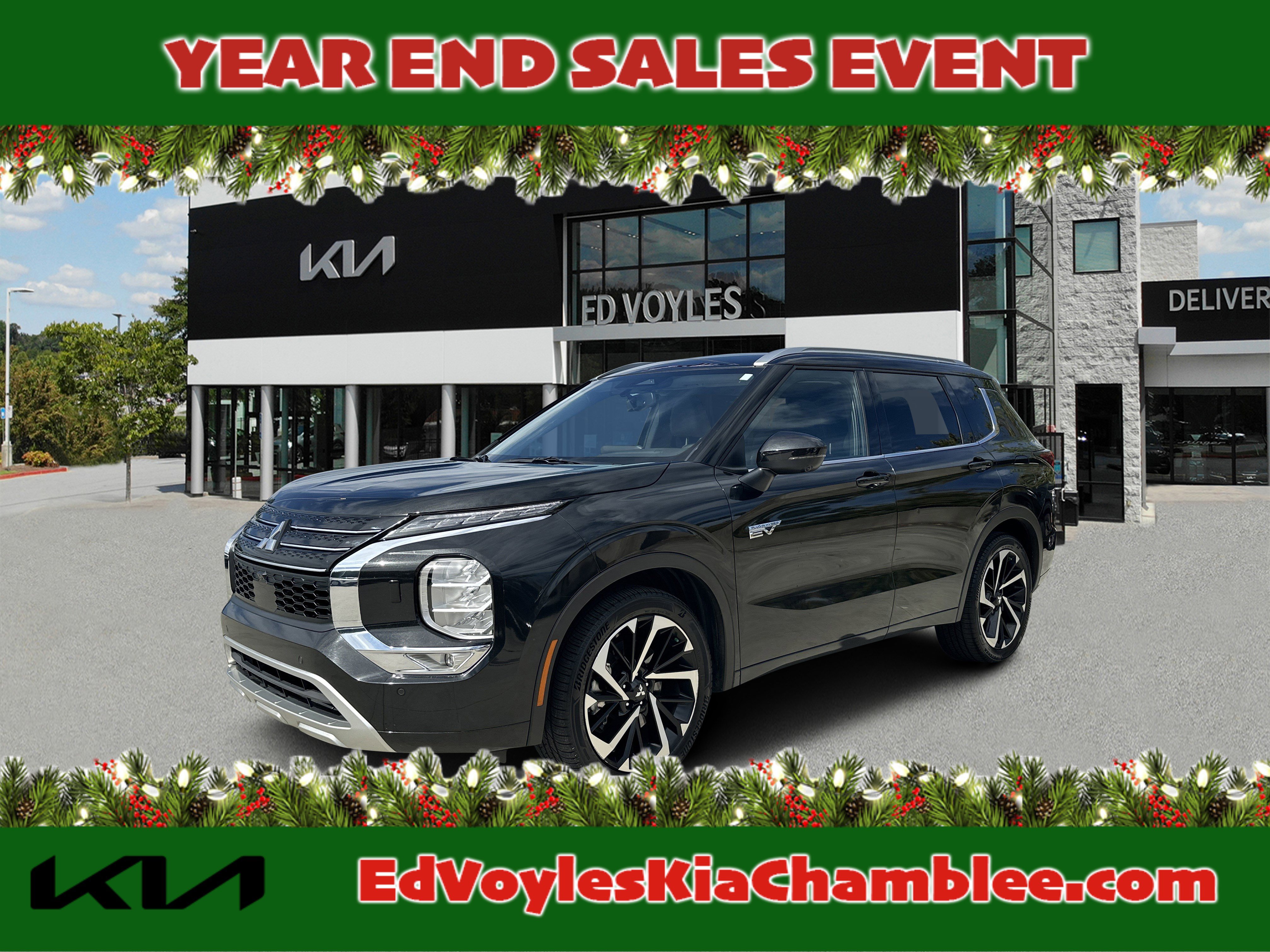 2023 Mitsubishi Outlander Plug-In Hybrid SEL's photo