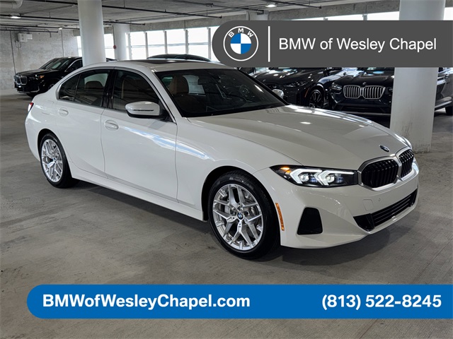 2025 BMW 3 Series 330i's photo